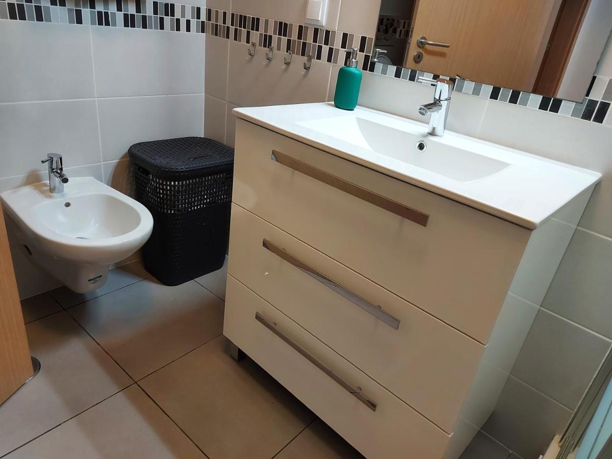 דירות פוסטה Casa Da Sardinha מראה חיצוני תמונה